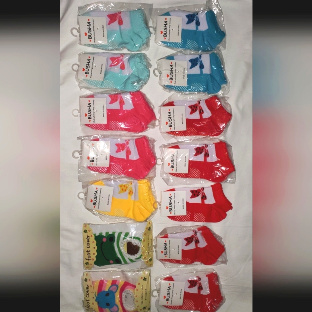 :* 14 pairs Baby Toddler Socks Anti-Slip Non-Skid Grips skid free 2T & 3t walker
